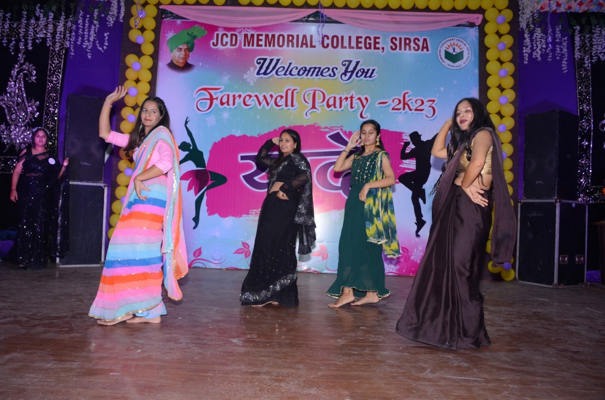 Completion of ‘Yaadein’ program organized for seniors at J.C.D Memorial College